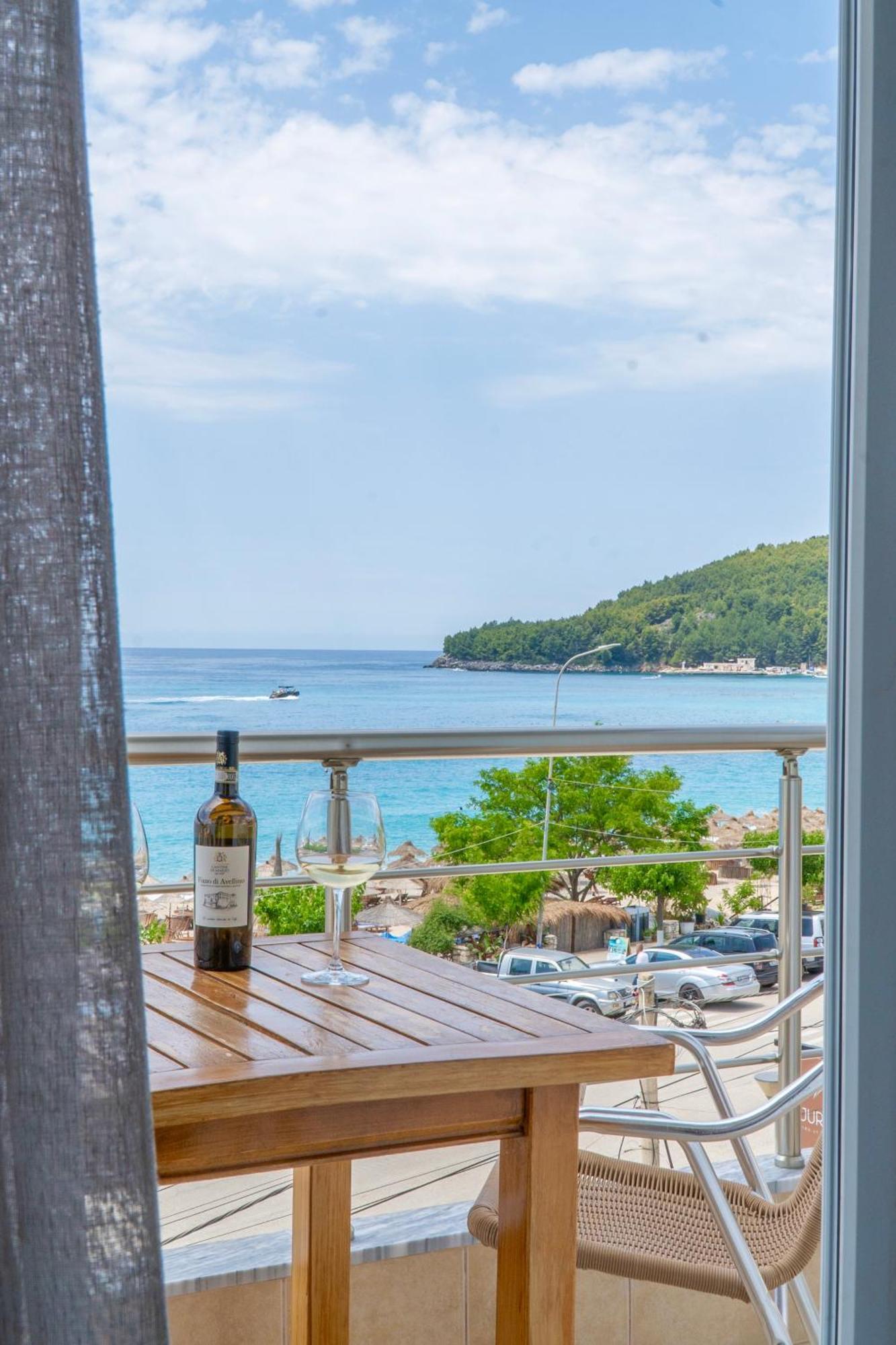 Rondo'S Hotel Himare Exterior foto