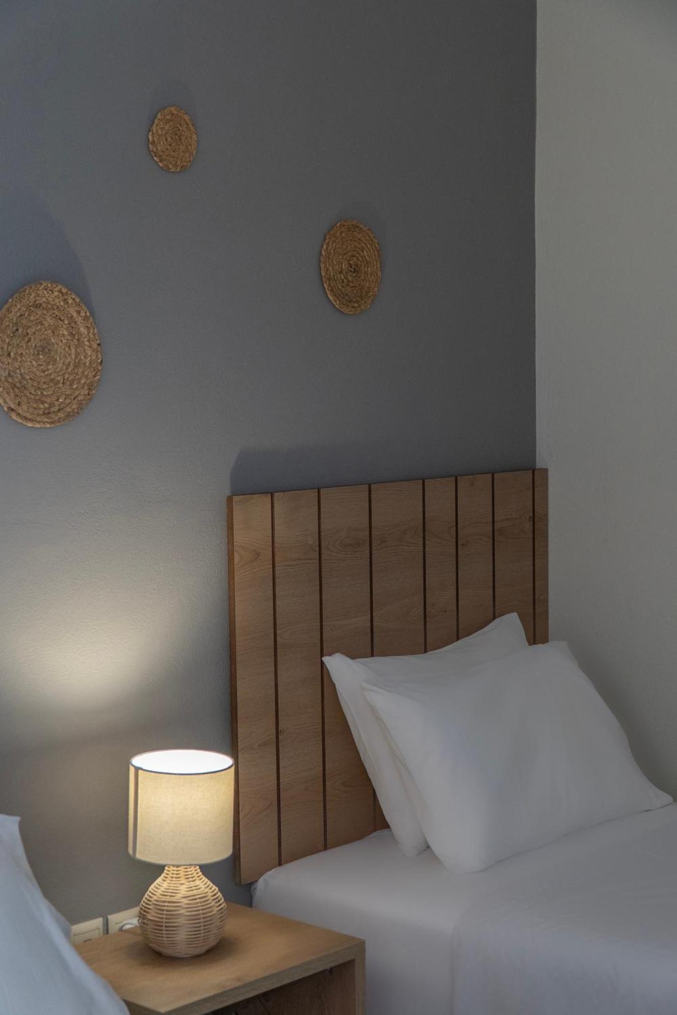 Rondo'S Hotel Himare Exterior foto